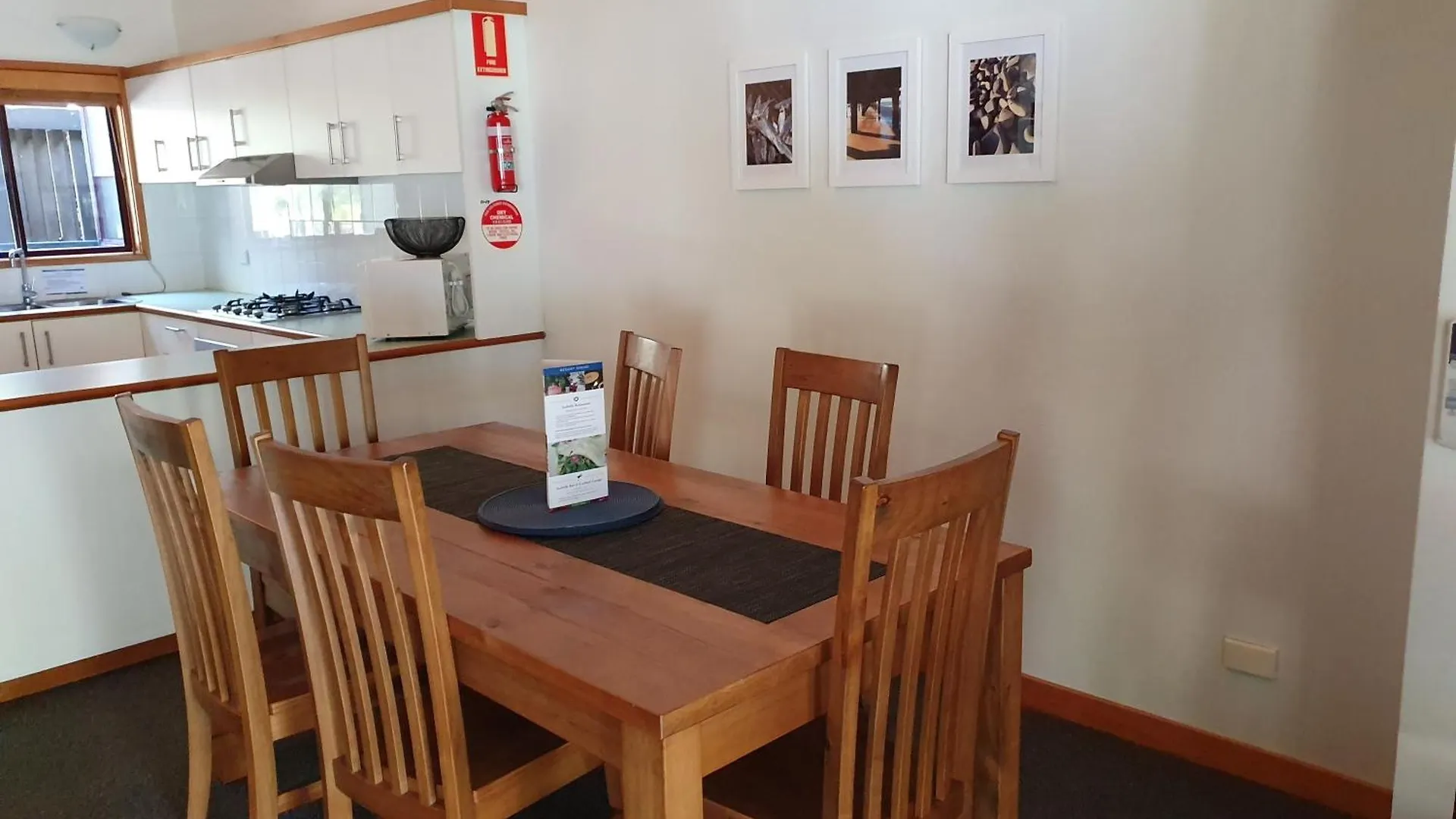 Banksia Hideaway Villa Kingfisher Bay Australia